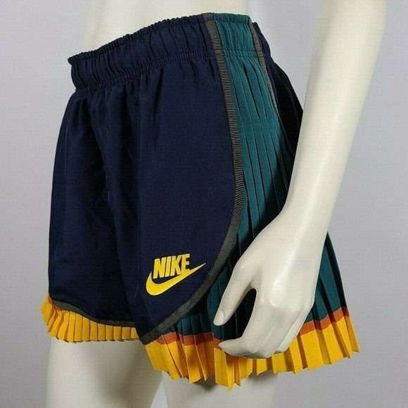 NIKE SACAI navy blue pleated shorts - M - Picture 3 of 5